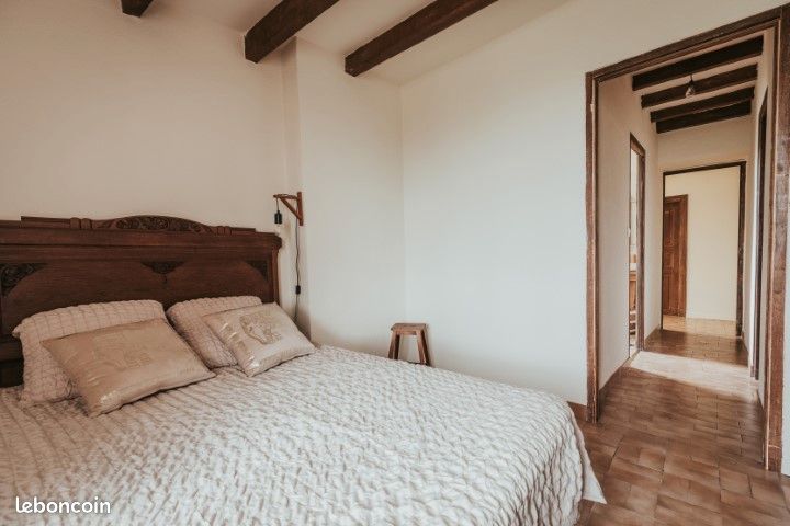 Naves, 03330, chambre meublée de 20 m², 70 euros la nuit (image 2)
