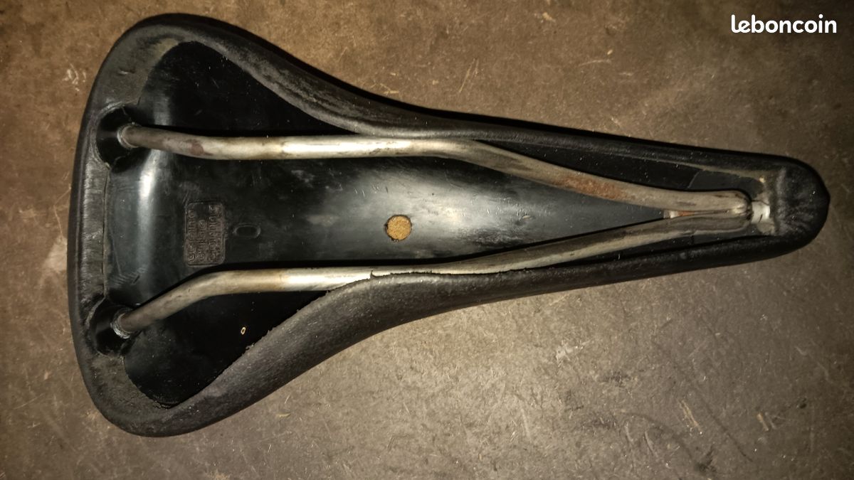 Selle Vélo Vintage 3TTT – Pour Vélo Ancien D7 – Occasion