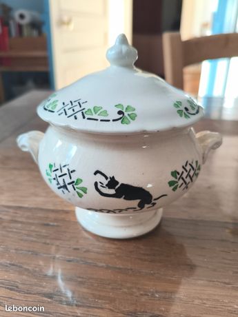 ANCIENNE GRANDE SOUPIÈRE & plat faïence ROUEN décor mai signé AO fleurs insectes EUR 59,00