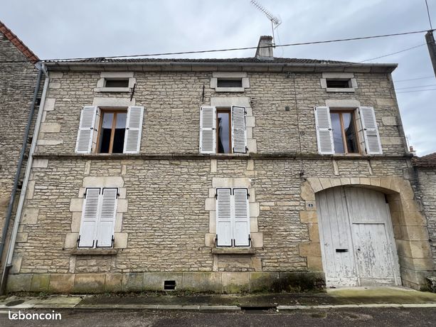 Maison 7 pièces 140 m²