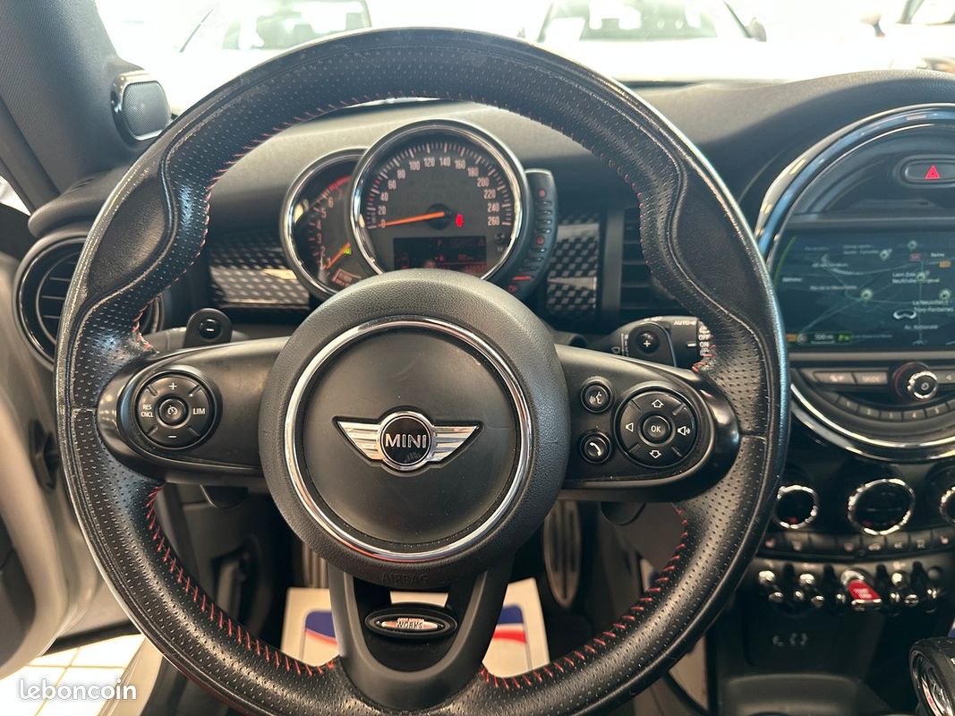 Mini Cooper S FINITION JCW BVA6 LEDS ENTRETIEN FULL Harman Kardon (image 19)