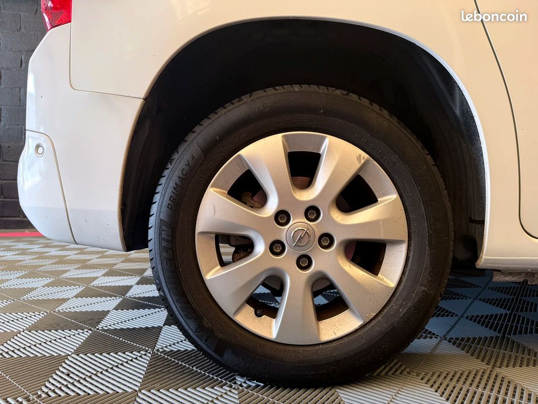 Opel COMBO Elegance Pack L2H1/XL Elegance (image 11)