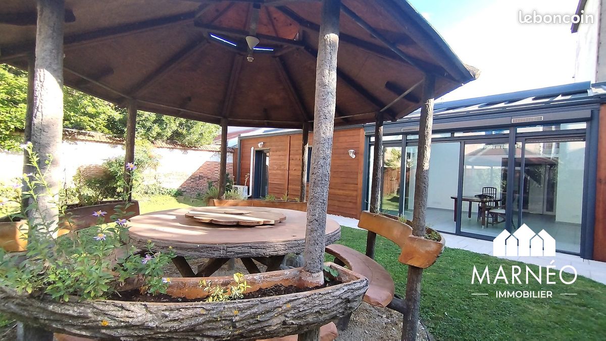 Maison a louer chalons-en-champagne - 6 pièce(s) - 122 m2 - Surfyn