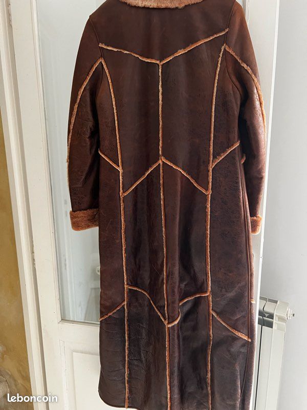 Manteau cuir et fourrure (image 2)