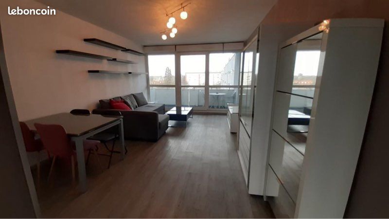 Appartement 3 pièces 63 m² · à Reims · 63 m² · 1 000 €