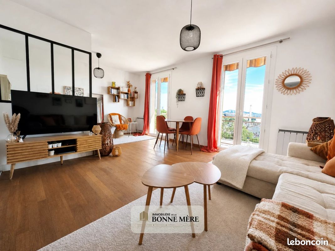 Appartement 2 pièces 52 m² · à Marseille · 52 m² · 135 000 €