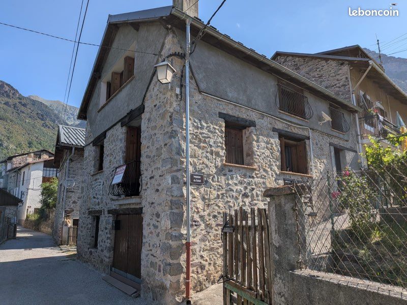 Maison 6 pièces 155 m² · à Valdeblore · 155 m² · 285 000 €