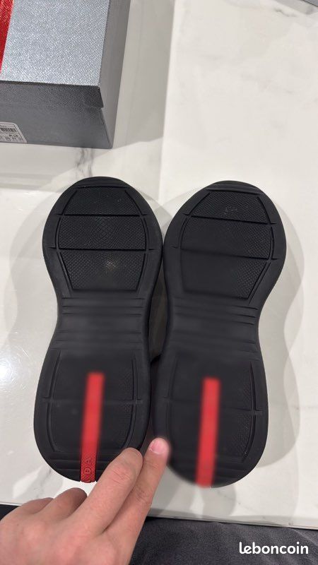 Prada coup (image 7)