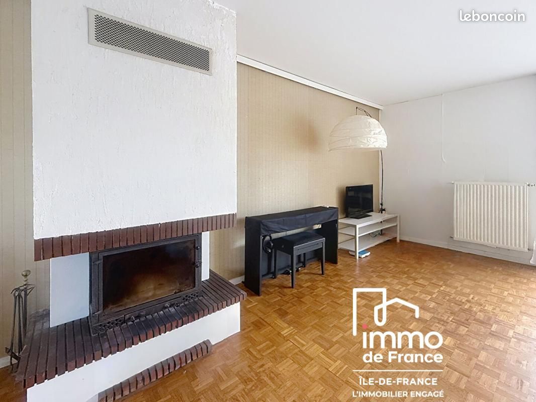 Maison 6 pièces 92 m² · à Pontault-Combault · 92 m² · 297 000 €