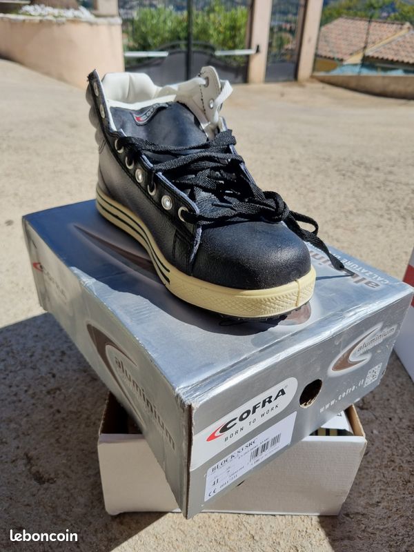 Chaussure de sécurité neuve Chaussures