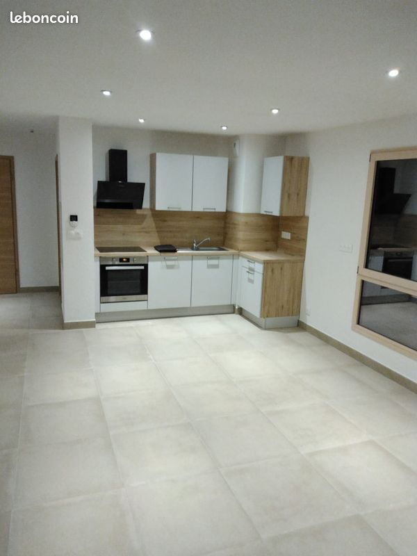 Appartement 3 pièces 60 m² · à Montlebon · 60 m² · 980 €