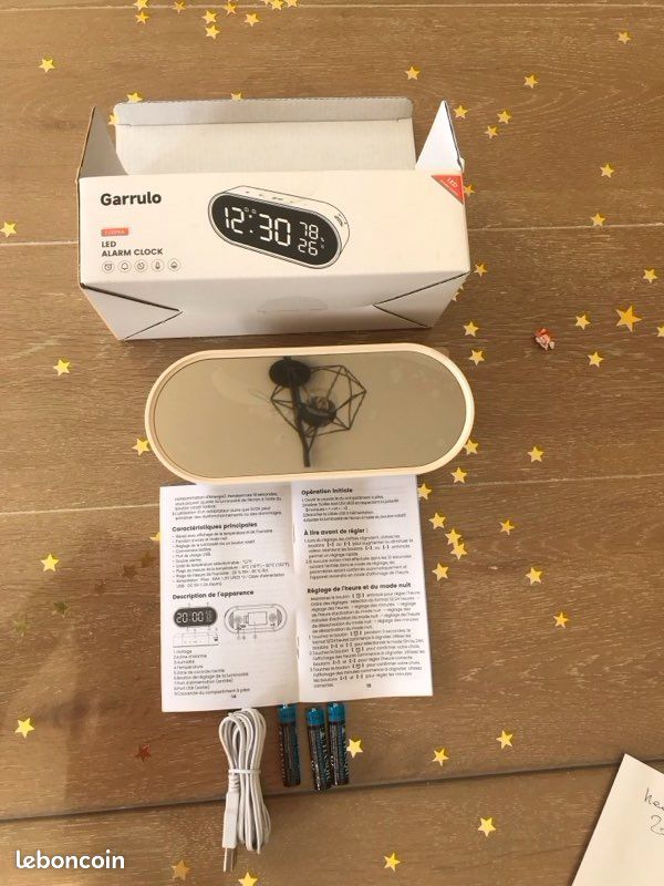 RéveilGarrulo led alarm clock neuf beige (image 1)