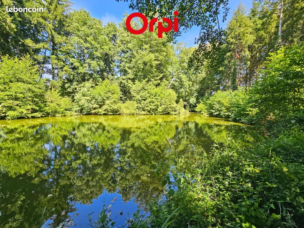 Terrain 1385 m² · à Gréez-sur-Roc · 1 385 m² · 29 500 €
