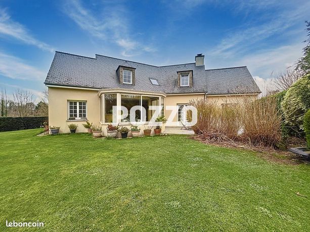Pavillon 7 pièces 205 m²