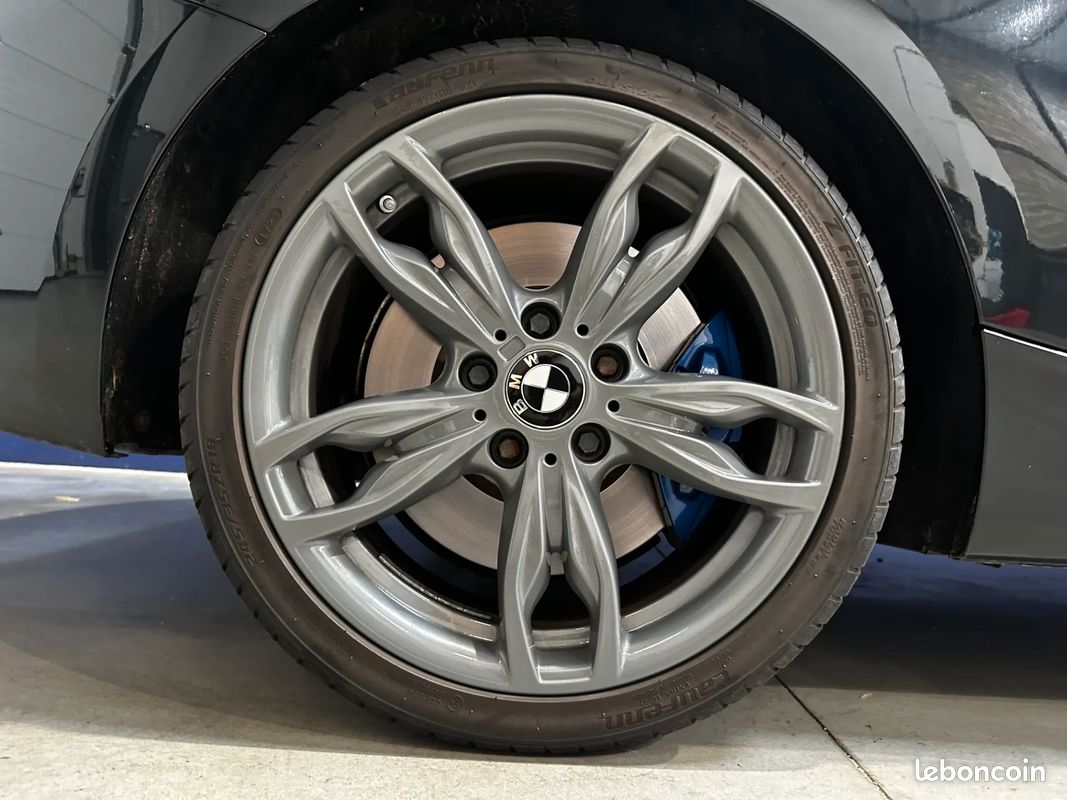 BMW Série 1 M135I 320ch - 2014 - 78 900 km - Suivi complet - Faible kilométrage (image 23)