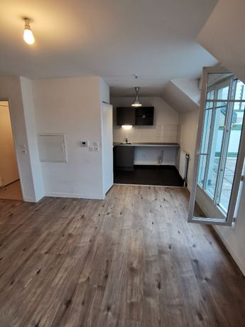 Appartement a louer persan - 2 pièce(s) - 44 m2 - Surfyn