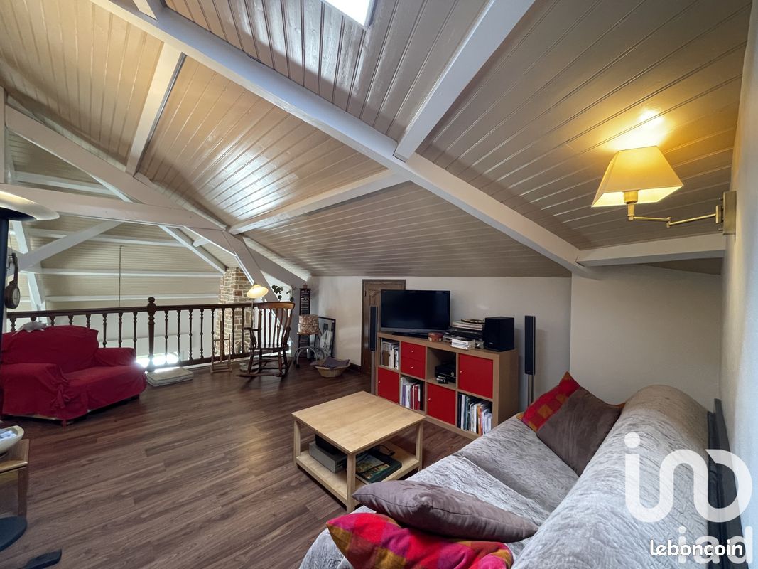 Propriété 7 pièces 274 m² - Horsarrieu 40700 (image principale 13)