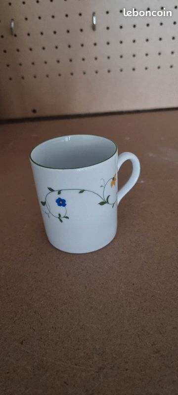 6 mugs fleuris (image 1)
