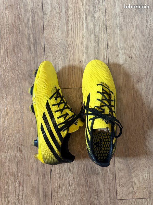 Crampons adidas rugby (image 1)