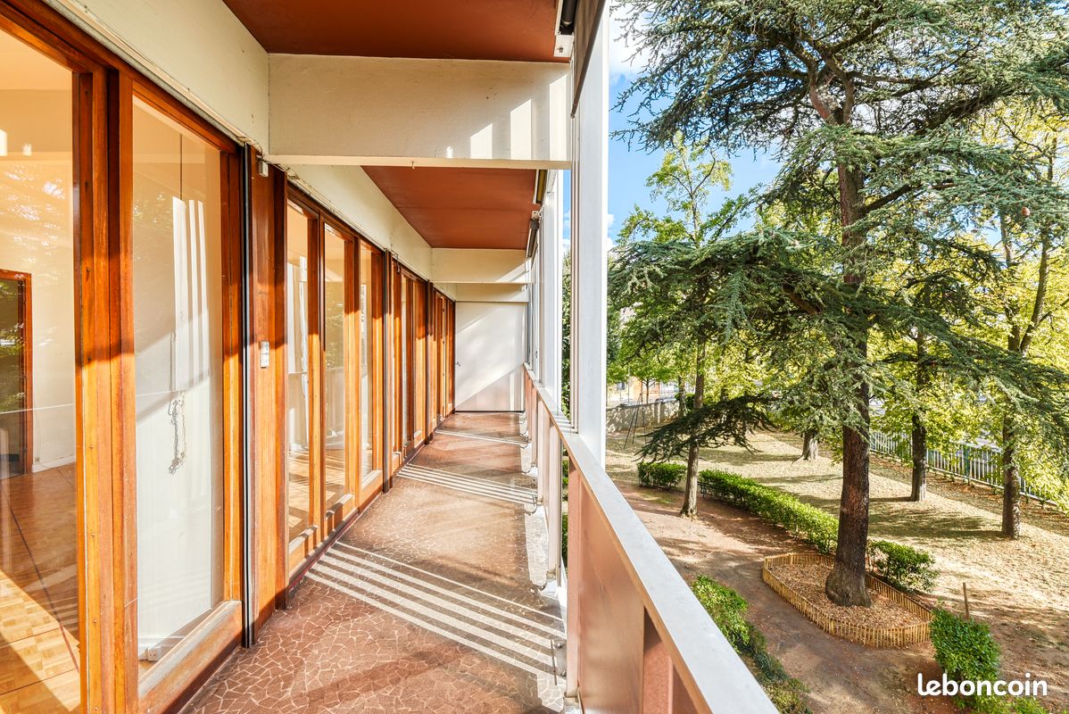 Appartement 6 pièces 126 m² · à Lyon · 125,6 m² · 409 500 €