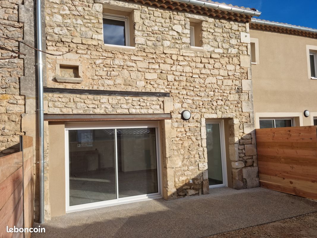 Appartement 3 pièces 80 m² · à Saint-Paul-Trois-Châteaux · 80 m² · 795 €