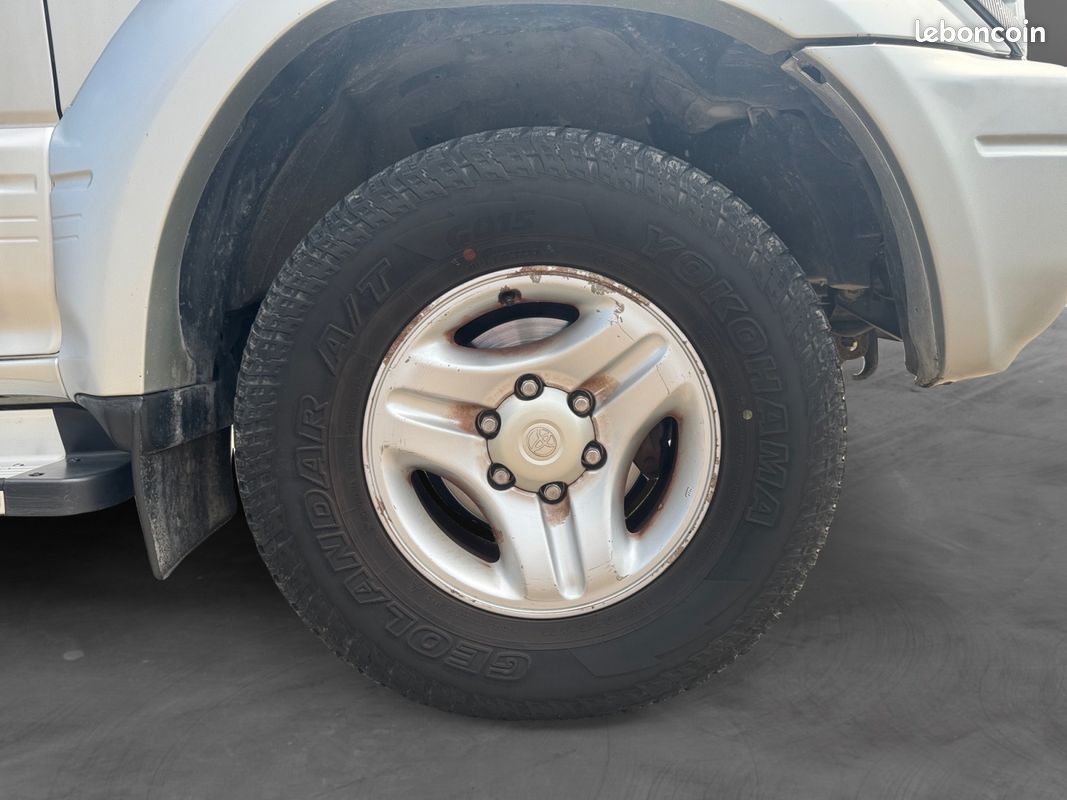 TOYOTA LAND CRUISER SERIE 90 3.0 TD 4D KDJ90 VX Deuxième mains Garantie (image 20)