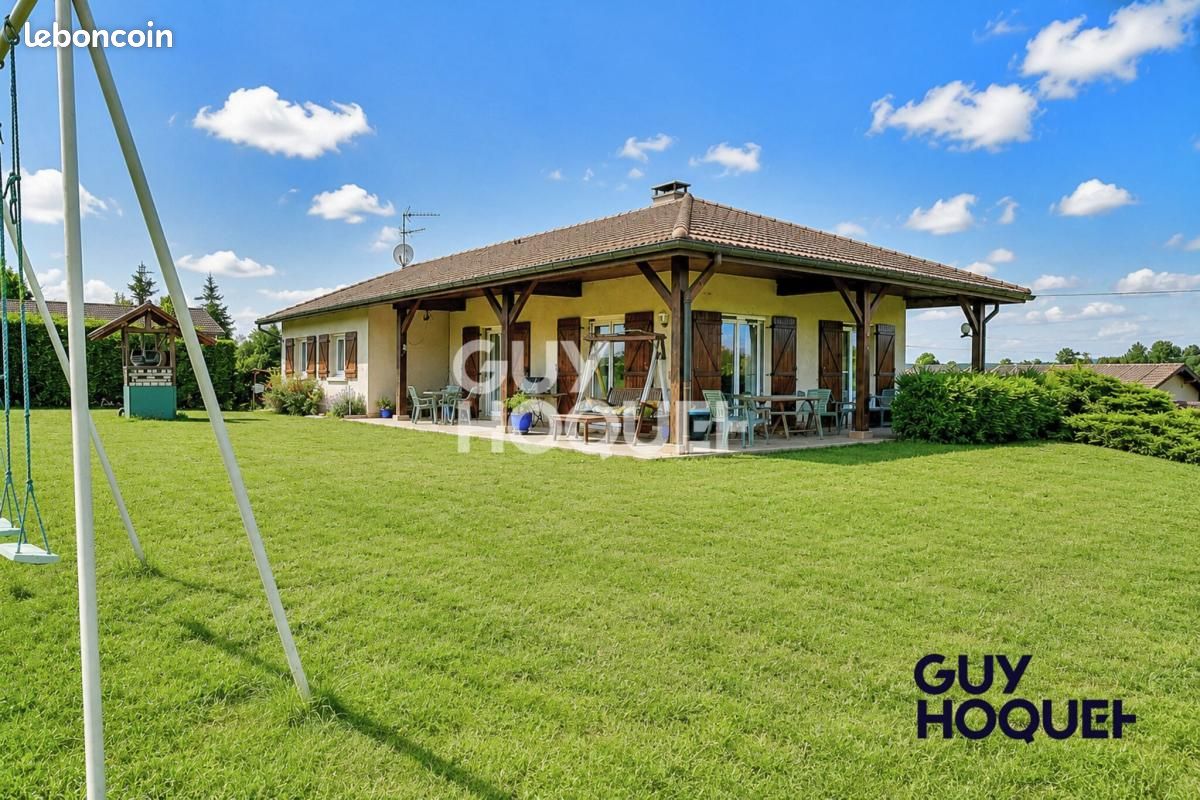 Maison 4 pièces 120 m² · à Viriat · 120 m² · 302 000 €