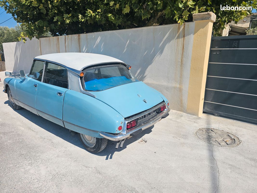 Voiture d 21 fd (image 2)