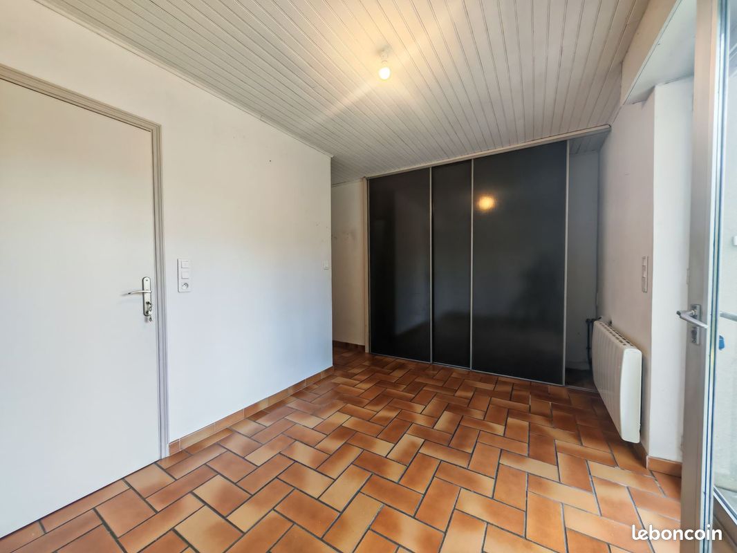 Appartement 4 pièces 64 m² · à Vieux-Mesnil · 64 m² · 595 €/mois