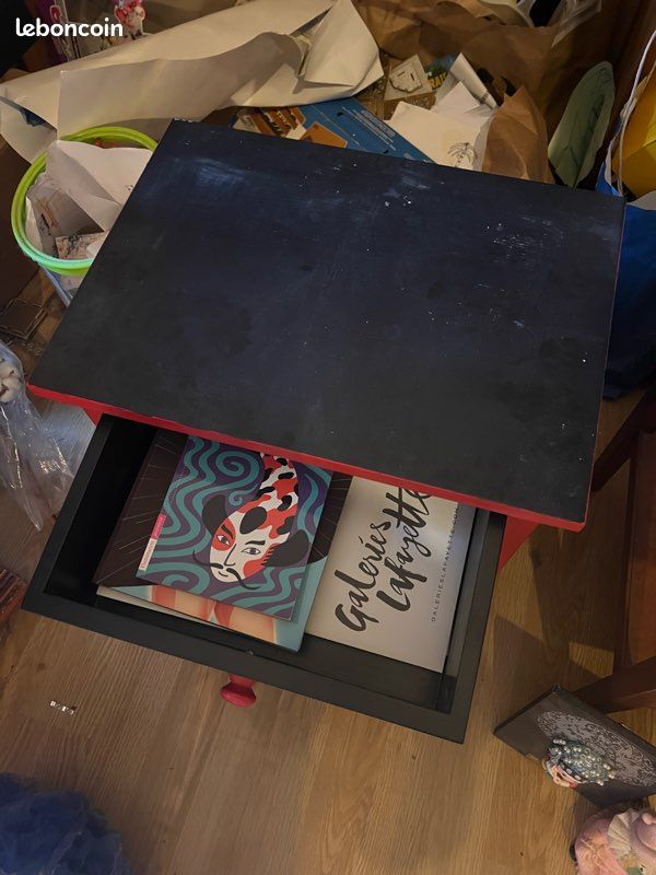 Table de chevet (image 2)