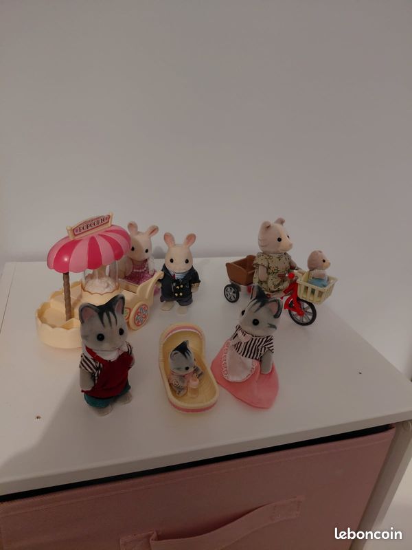 Personnages famille Sylvanian (image 1)