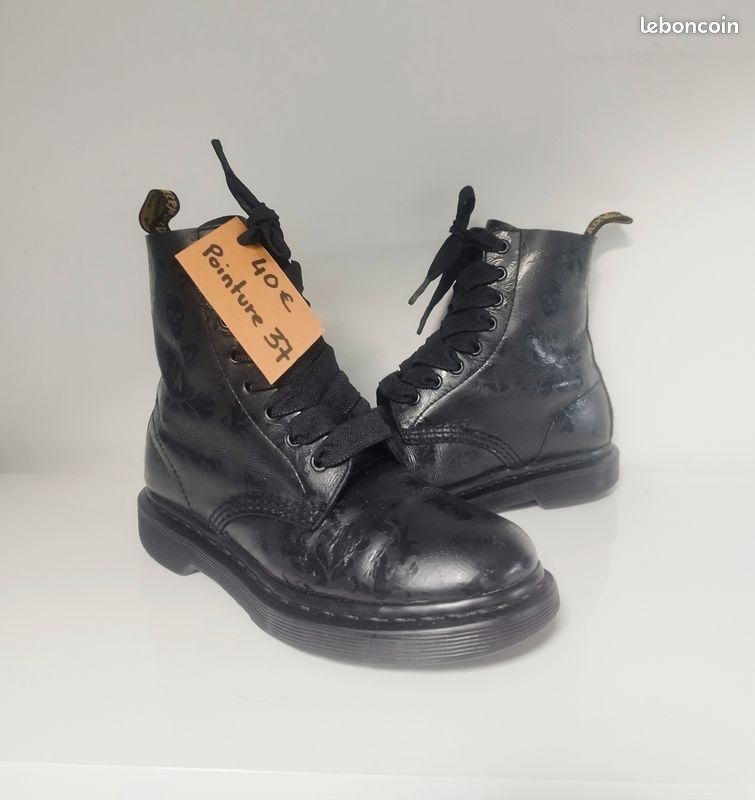 Dr Martens originales Cassidy Pointure 37 uk4 Chaussures