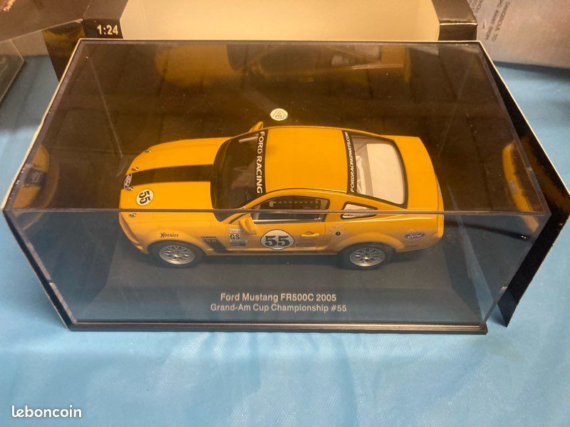 Ford mustang fr500c 2005 gt autoart 1/24 slot car racing (image 4)