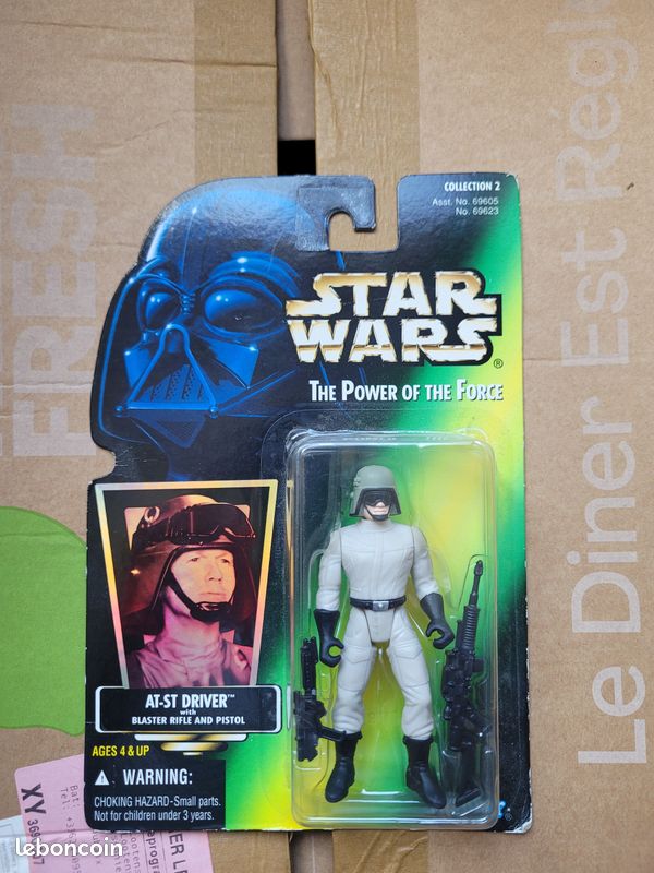 Figurine Star Wars pilote AT-ST (image 1)
