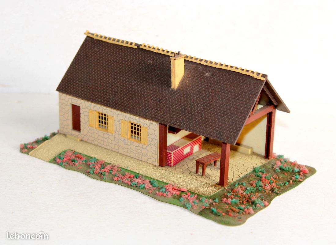 JOUEF HO. MAQUETTE a construire auberge des 3 canards en boite d