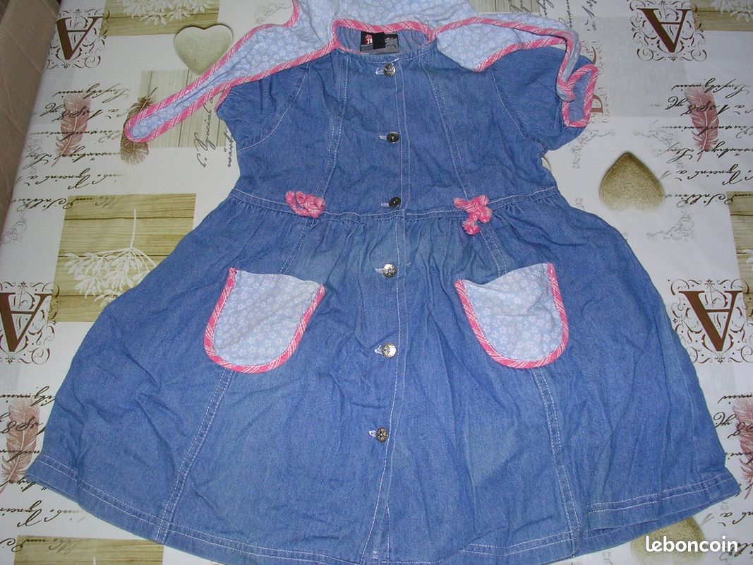 Robe en jean (image 1)