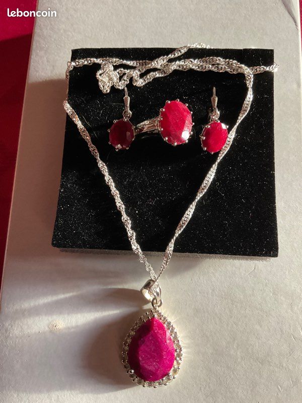 Parure bague pendentif boucle d’oreille rubis (image 1)
