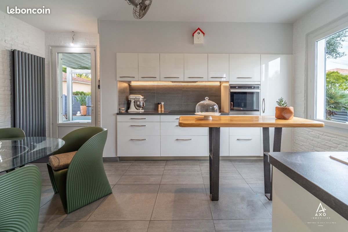 Maison 6 pièces 150 m² · à Mont-de-Marsan · 150 m² · 385 000 €