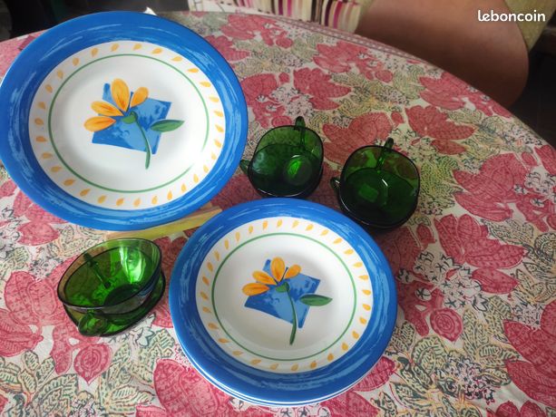 Lot De 5 Petites Assiettes Plates Vintage Luminarc – France – Diamètre 19,5 Cm
