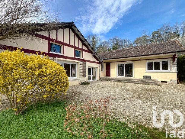 Maison 5 pièces 176 m²