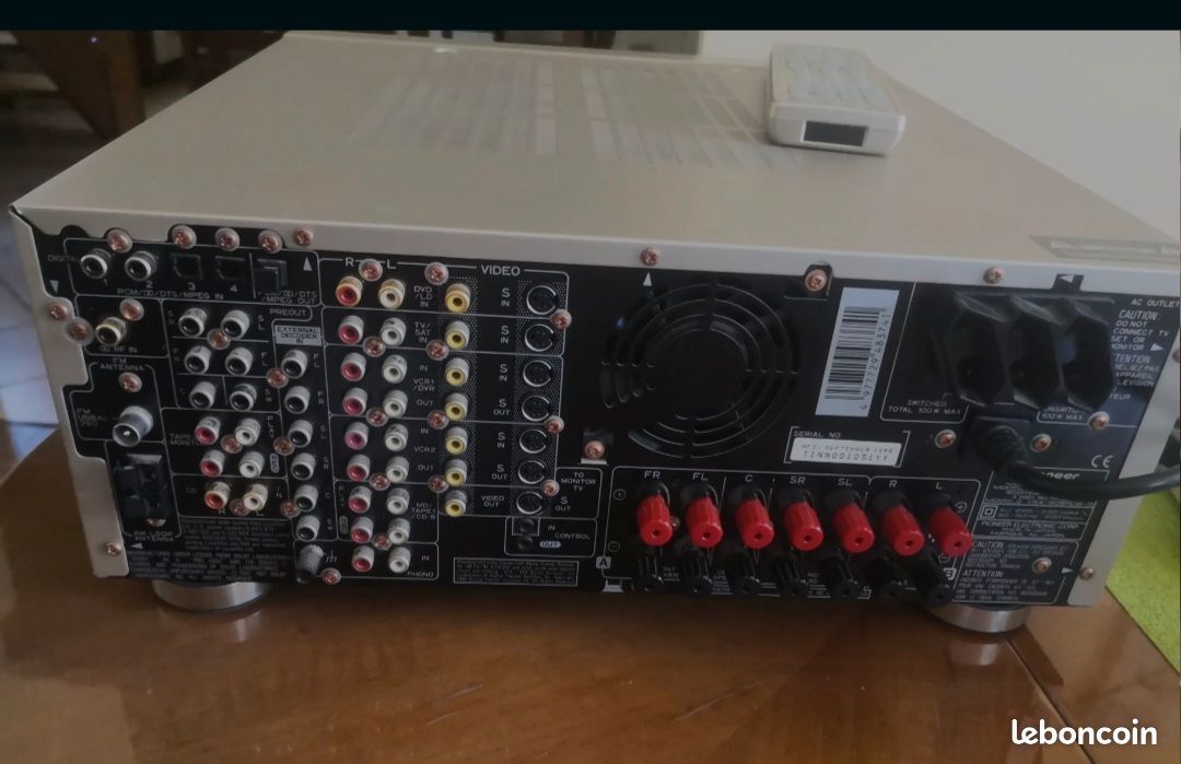 Amplificateur cinéma Pioneer VSX-709RDS en bon état (Gebraucht) in Cossonay-Ville für CHF 45