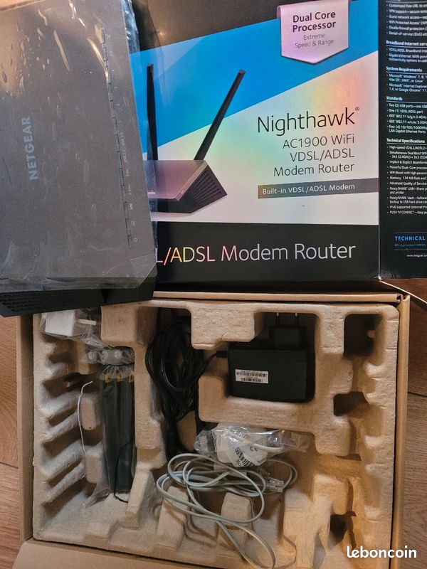 Routeur WiFi NetGear NightHawk R7000 (image 2)