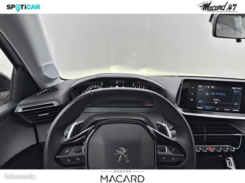 Peugeot 208 1.2 PureTech 100ch S&S Style EAT8 (image 8)