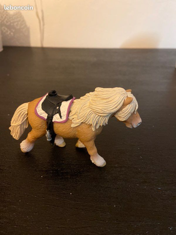 Figurine poney (image 2)