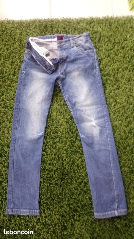 Pantalon jean leger neuf 10/11 ans (image 1)