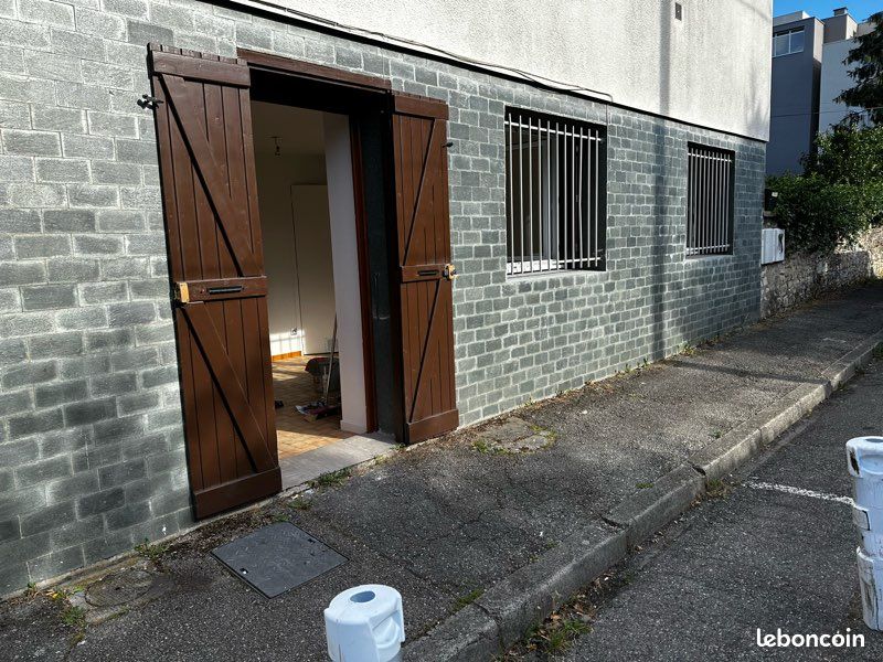 Appartement 2 pièces 30 m² · à Saint-Martin-d'Hères · 30 m² · 490 €