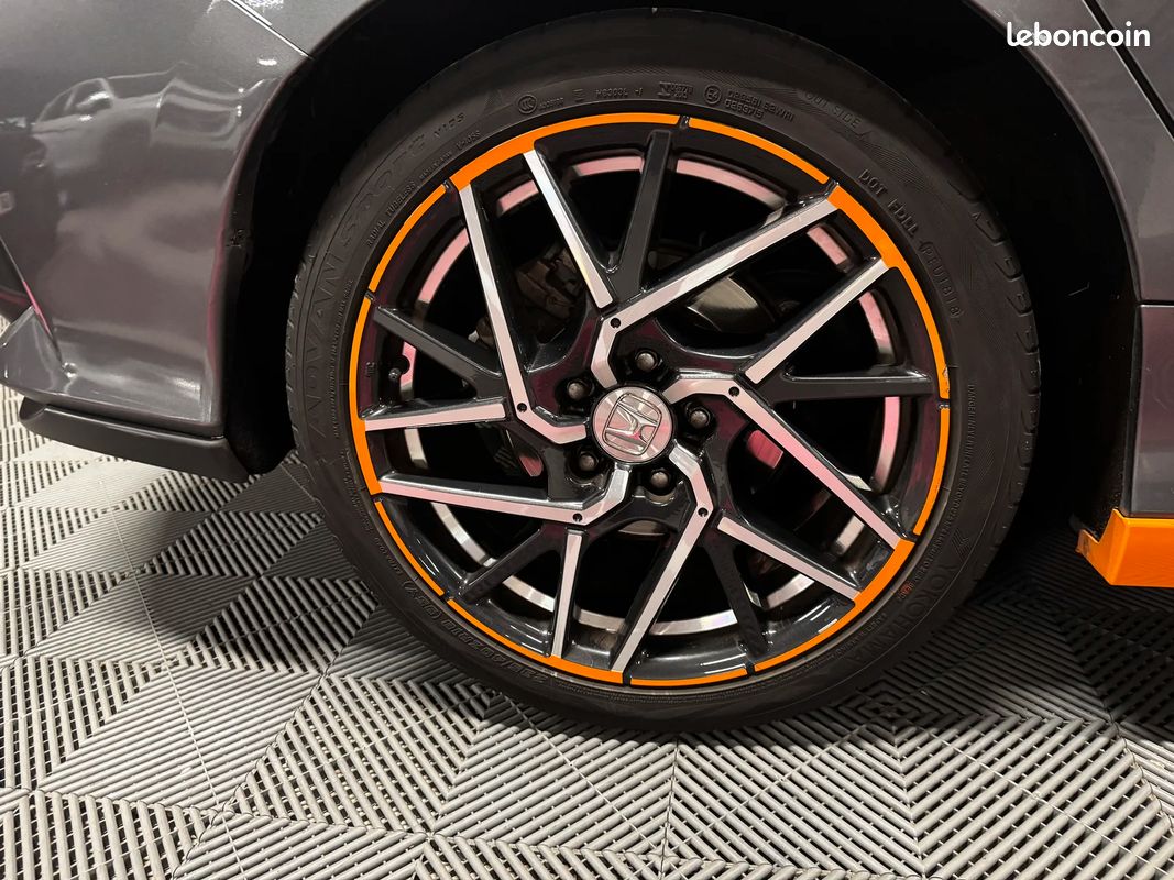 Honda CIVIC 1.6 i-DTEC Exclusive Premium Exclusive Premium (image 36)