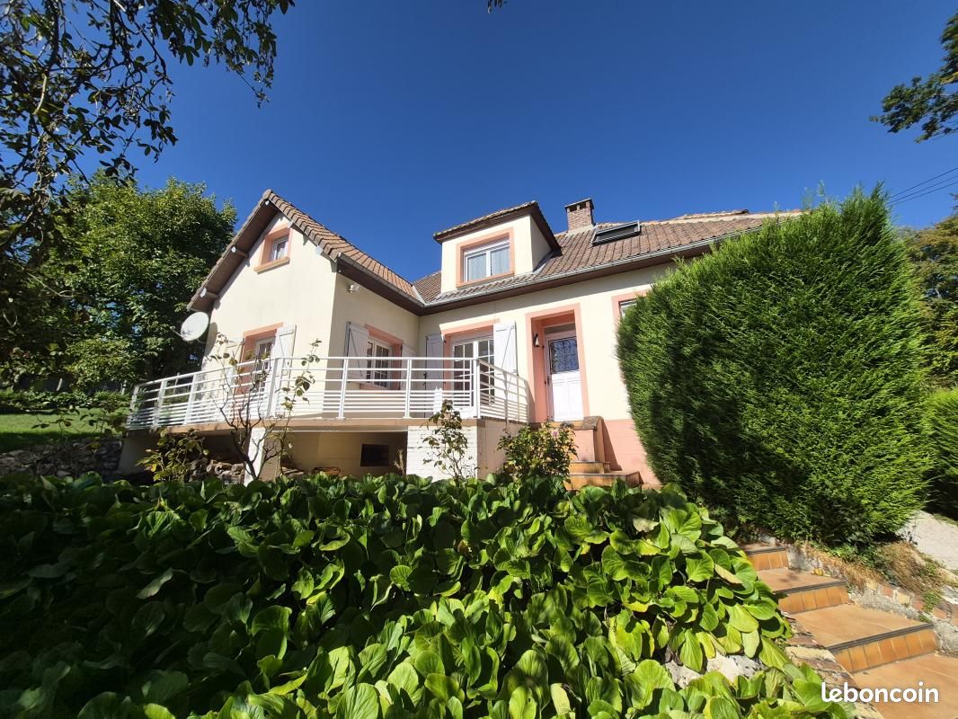 Maison 7 pièces 152 m² · à Rives-en-Seine · 152 m² · 260 000 €