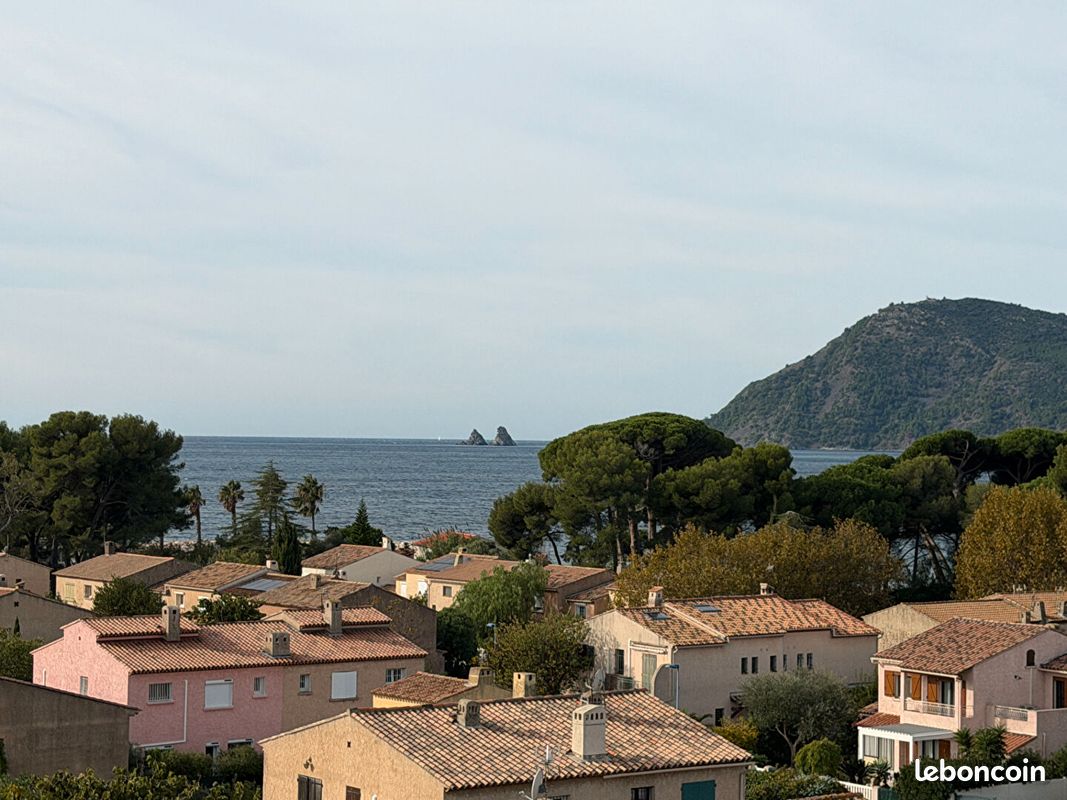 Appartement 1 pièce 20 m² · à Saint-Mandrier-sur-Mer · 20 m² · 636 €/mois