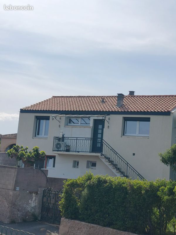 Maison 6 pièces 113 m² · à Montblanc · 113 m² · 315 000 €